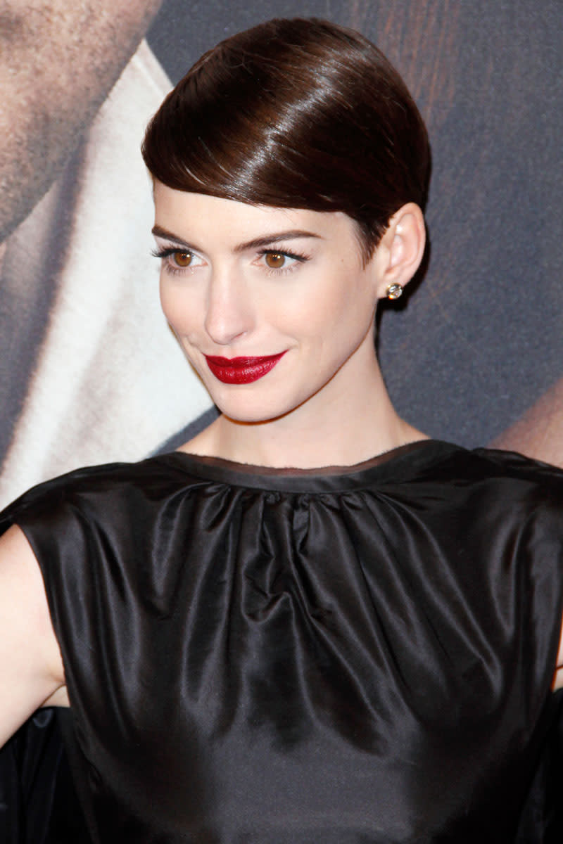 Anne Hathaway, 2012