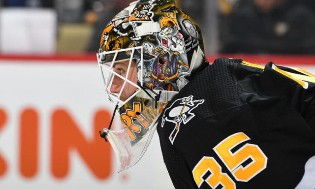 Tristan Jarry  Hockey goalie, Goalie mask, Goalie