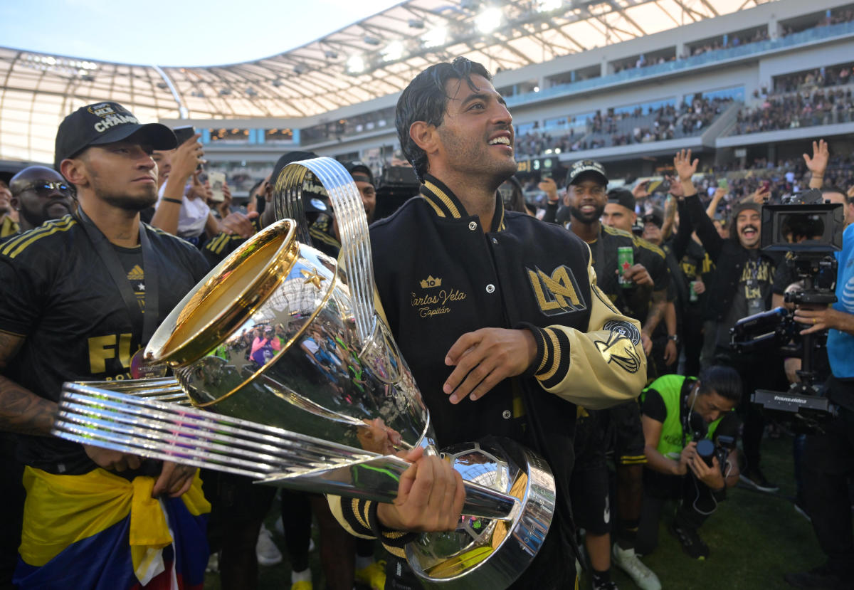 Carlos Vela recibe elogio del nuevo entrenador de Los Angeles FC