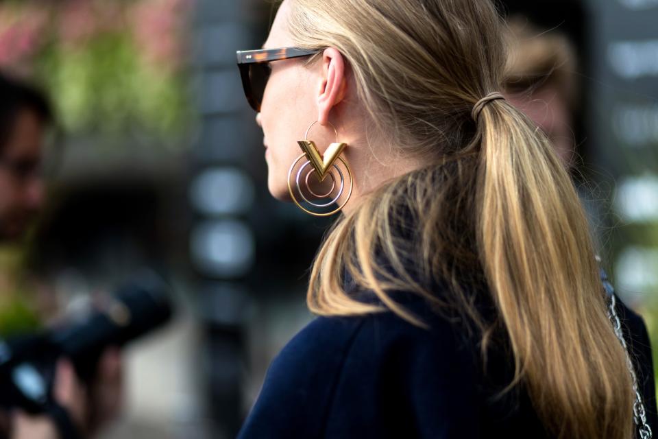 6 Sleek Ponytails That Won't Make You Look Like a Founding Father