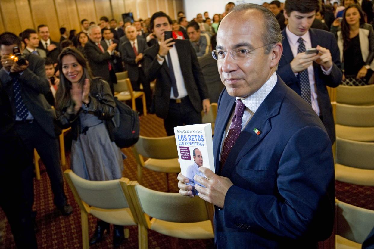 Mexican former president (2006-2012) Felipe Calderon poses for photographers during the presentation of his book "The challenges we face" in Mexico City on August, 13, 2014. AFP PHOTO/ALFREDO ESTRELLA        (Photo credit should read ALFREDO ESTRELLA/AFP/Getty Images)