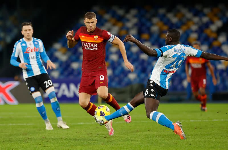 Serie A - Napoli v AS Roma