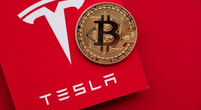 Tesla mantiene Bitcoin, pero solo acepta Dogecoin para compras