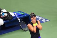 Bianca Andreescu, 19 ans, est devenue la première Canadienne de l'histoire à remporter un titre majeur en simple en battant l'Américaine Serena Williams (6-3, 7-5) en finale de l’US Open. C’est un véritable conte de fées pour Andreescu qui occupait le 152e rang au début de la saison. (Crédit : Johannes EISELE / AFP)