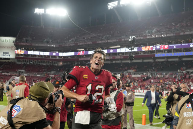 BRPROUD  LIVE BLOG: Saints welcome Bucs to Superdome for home opener