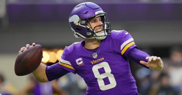 vikings qb 2022