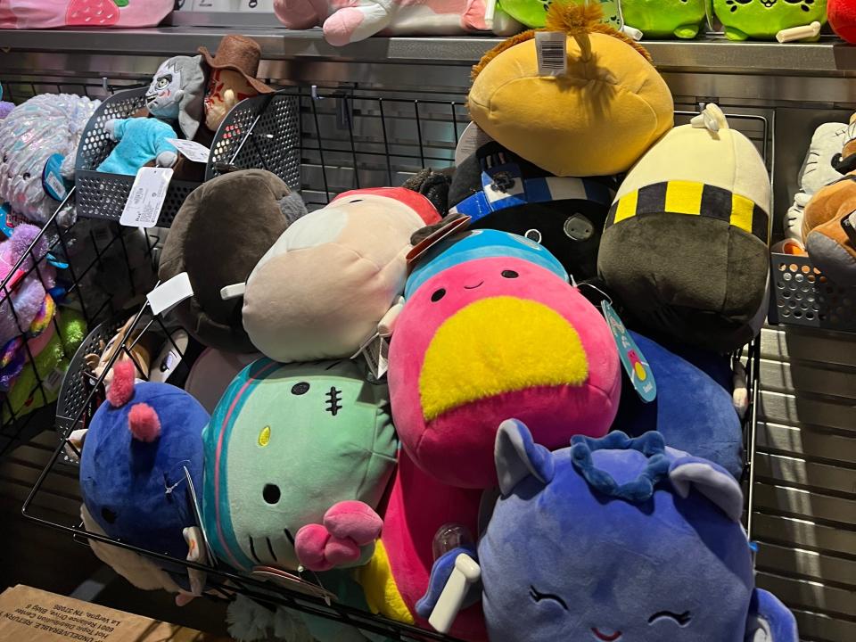 squishmallows in hot topic