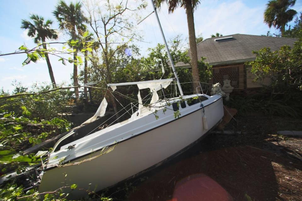 Hurricane Matthew batters the Southeast