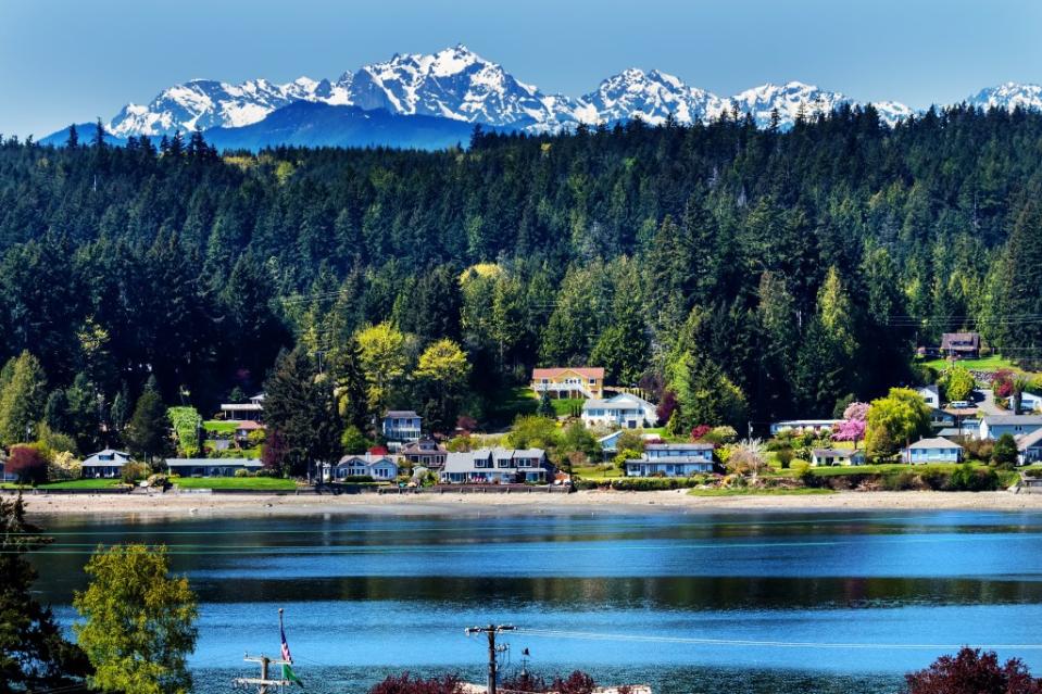 Bainbridge Island, in Washington State, is the third richest. Bill Perry – stock.adobe.com