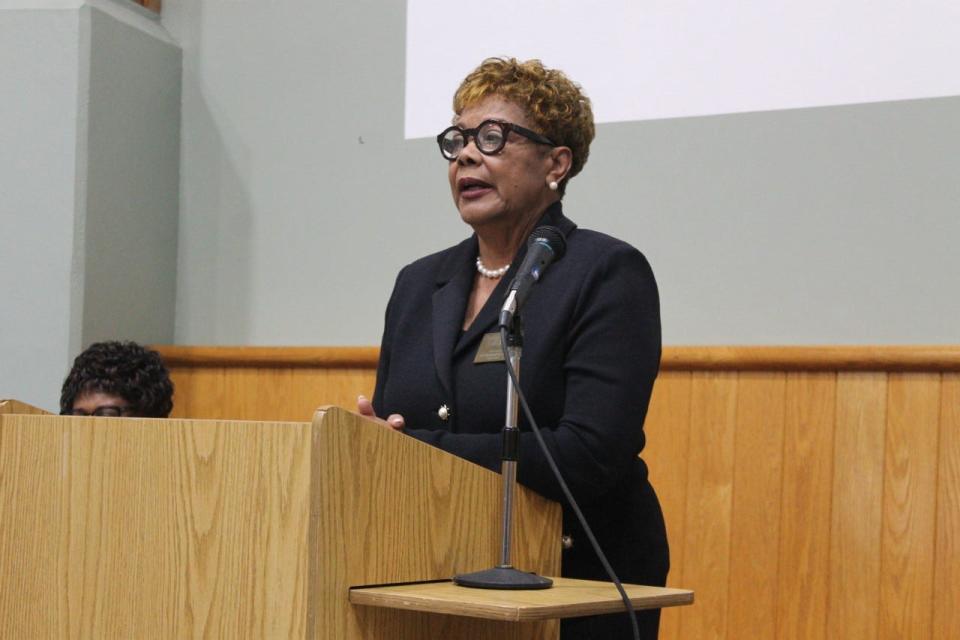 Cynthia Chestnut, founder of the Opinionated Ladies Book Club, speaks at an event celebrating the clubs 16th anniversary.
(Photo: Photo by Voleer Thomas/For The Guardian)