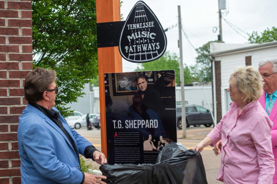 Country singer-songwriter and Humboldt native T.G. Sheppard unveils his Tennessee Music Pathways marker during the West Tennessee Strawberry Festival in Humboldt, Tenn. on Friday, May 12, 2023.