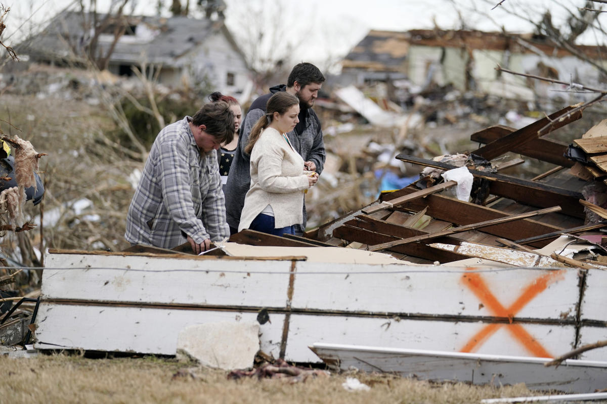 #Kentucky remembers tornado victims as rebuilding continues