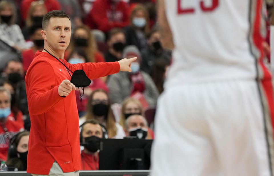 Sun., Jan. 9, 2022; Columbus, Ohio, USA; Ohio State Buckeyes acting head coach Jake Diebler directs players during the second half of a NCAA Division I men’s basketball game between the Ohio State Buckeyes and the Northwestern Wildcats at Value City Arena.