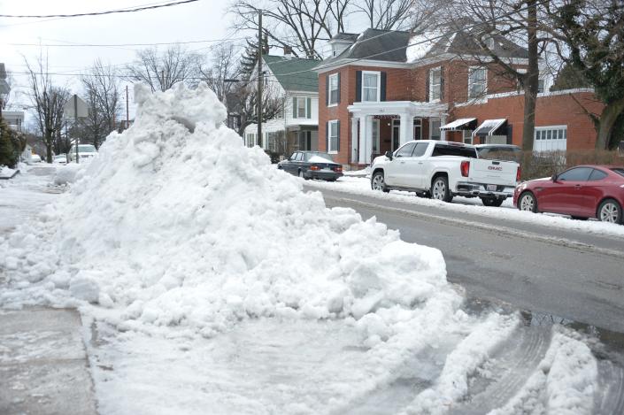 Although Franklin County, Pa. received 3 to 5 inches of snow, forecasters urged people to clear snow on their property to prepare for refreezing tonight.