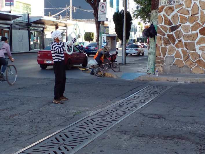 Mimo Silencios: el joven talento que arranca sonrisas en las calles de Pachuca | Foto: Cinthya Carbajal