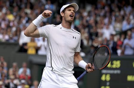 Britain Tennis - Wimbledon - All England Lawn Tennis & Croquet Club, Wimbledon, England - 10/7/16 Great Britain's Andy Murray celebrates during the mens singles final against Canada's Milos Raonic REUTERS/Andrew Couldridge