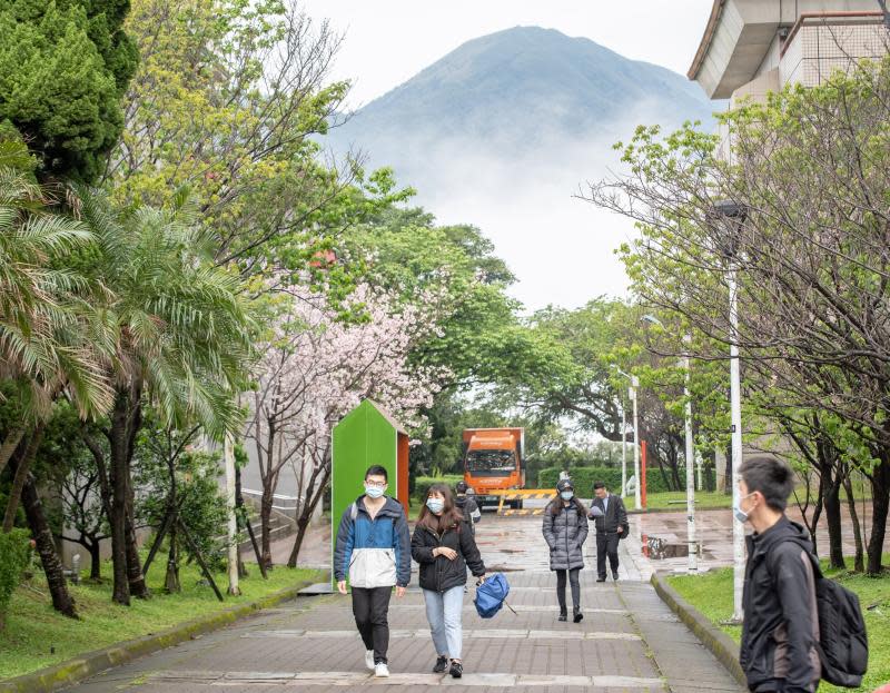 ▲文化大學董事會分裂成家族派與校友派，二派因補選僵持不下，董事長已懸缺逾半年陷入僵局。（圖／攝影　蔡文培）