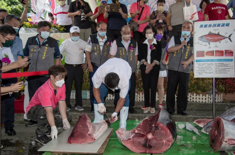 蘇澳漁會台北促銷鮪魚　縣長林姿妙親臨造勢行銷