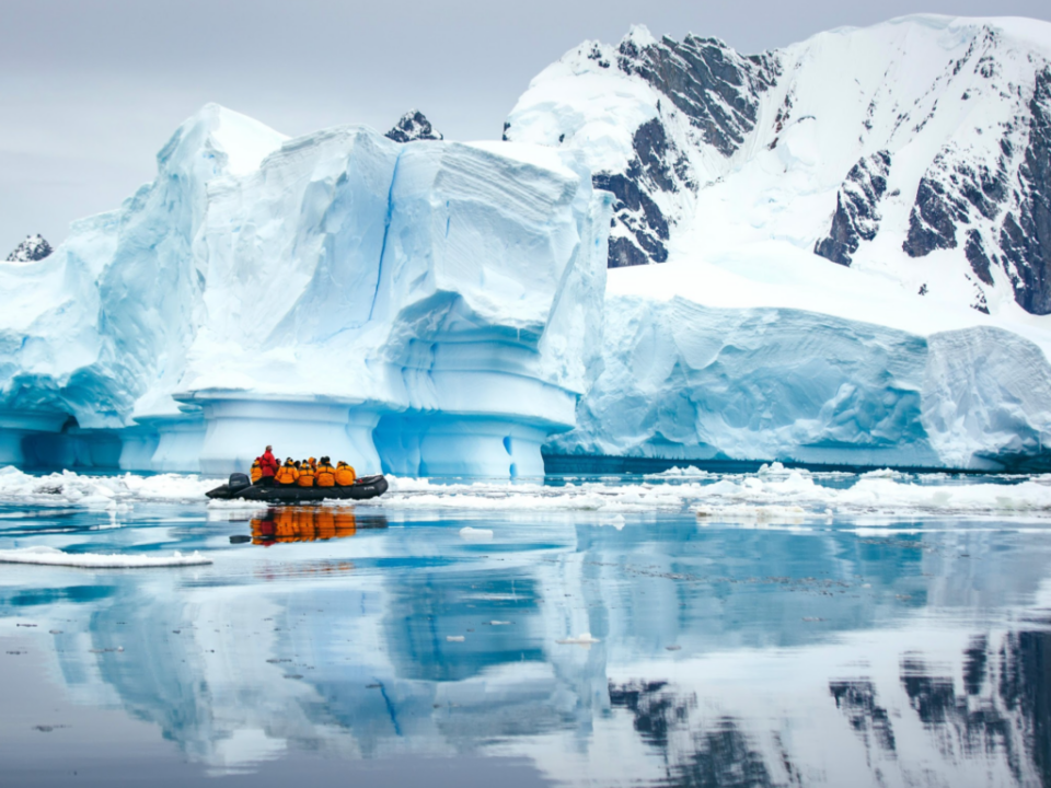 Quark Expeditions