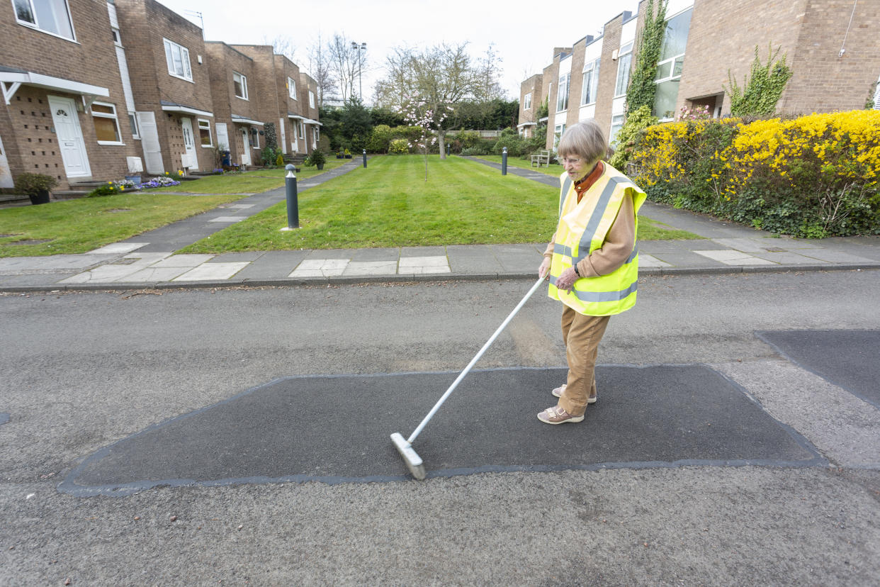 Pensioner Elizabeth Williams, 89, has paid over Â£200 to get the potholes filled in on the road outside her property,  Newcastle, Tyne and Wear. See SWNS story SWTPpotholes. A pensioner splashed out more than Â£4k to fix her pothole-strewn street - despite not driving or owning a car. Elizabeth Williams, 89, paid out after growing fed up of alleged inaction by Kingston Property Services. Locals say drivers were mounting the pavement on Wyncote Court to avoid metre-wide craters, which would cause damage to paving slabs - and affect house prices.The dangerous driving also led to fears that someone would get hit - prompting Elizabeth, a resident for 22 years, to take action.

