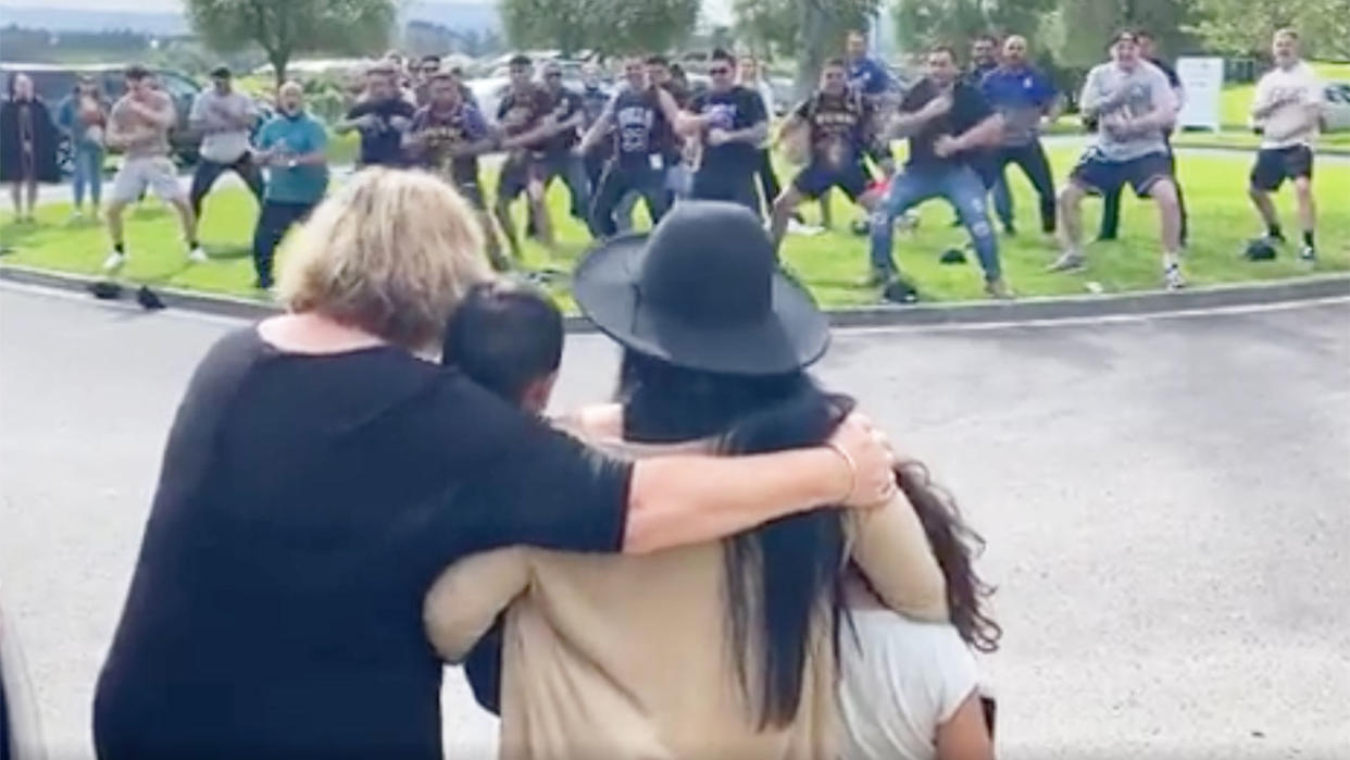 Friends of Sean Wainui performed a moving haka at the Kiwi rugby star's funeral. Pic: Twitter