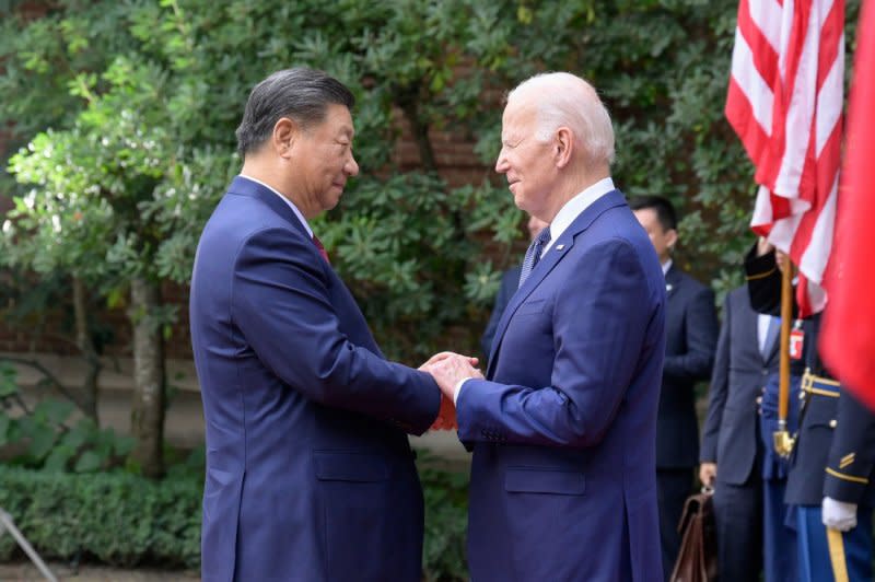 U.S. President Joe Biden (R) meets with President Xi Jinping of the China on November 15 in Woodside, Calif., during the APEC Summit. Photo courtesy of MFA China/UPI