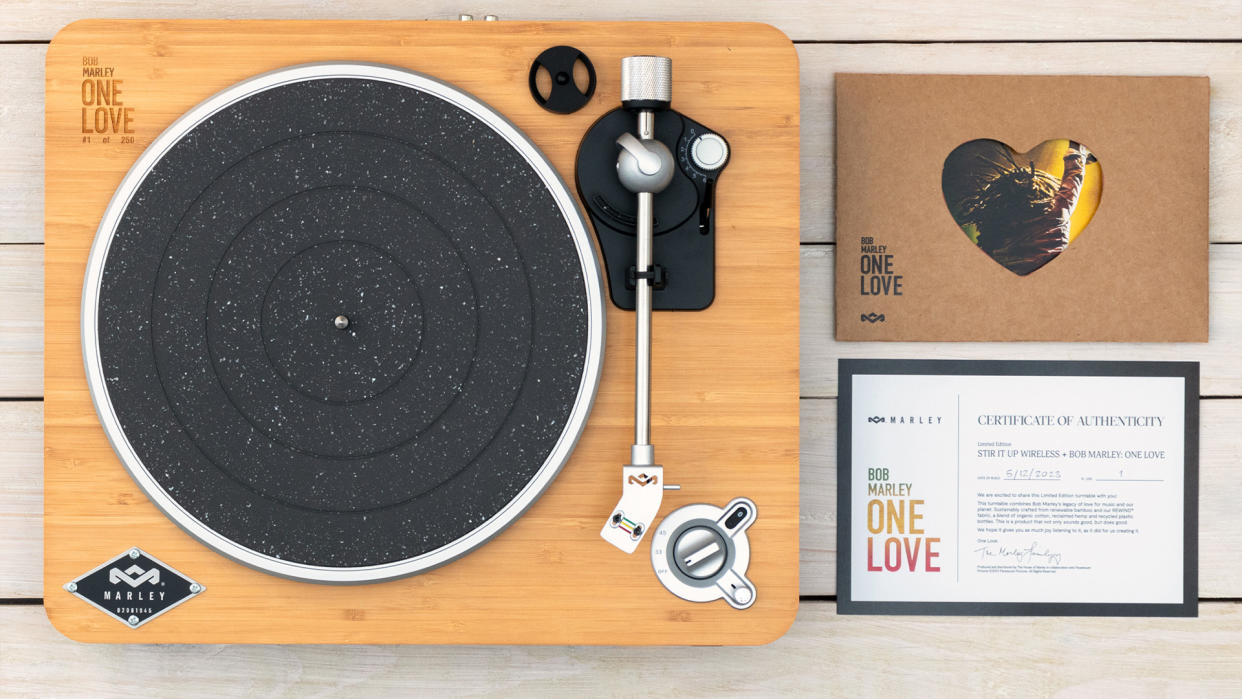  House of Marley One Love Turntable. 