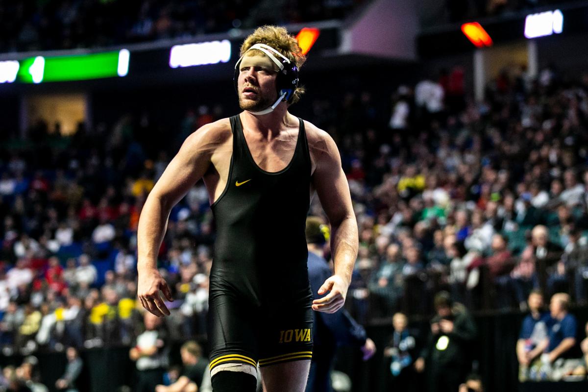 Ncaa Wrestling Championships Day 2 Recap Iowa 2nd Woods Carr Keckeisen Sloan In Finals 5989