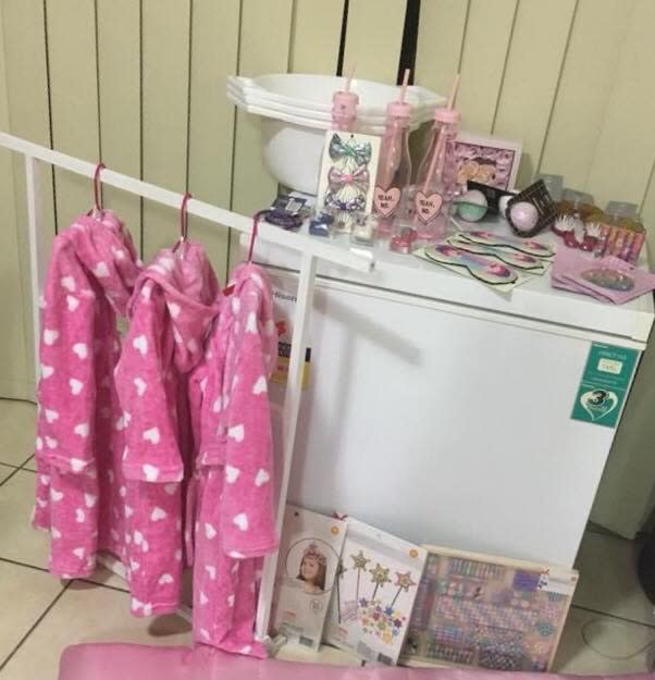 The pamper party featured matching robes and unicorn themed bath bombs, bows, lip gloss and face masks. Source: Supplied