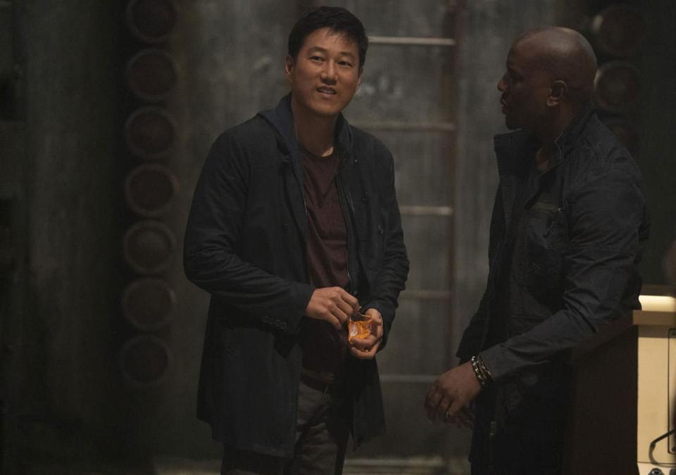 Sung Kang et Tyrese Gibson dans 