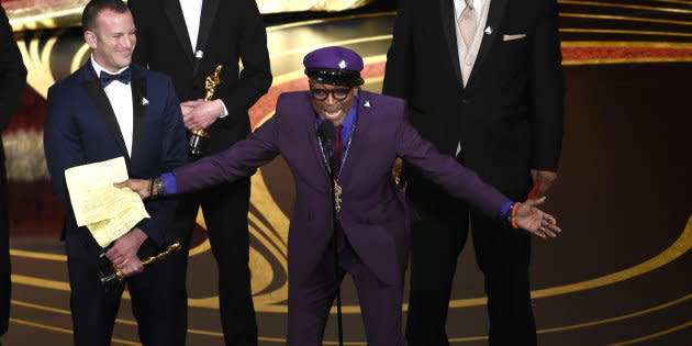 Spike Lee accepting the award for Best Adapted Screenplay for "BlacKkKlansman." (Photo: HuffPost Italia)