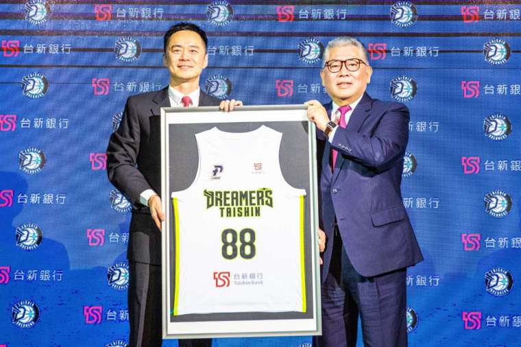 台新銀行正式邁入職籃領域！原寶島夢想家籃球隊，即起正式更名為「台新夢想家」。（圖:台新銀行提供）