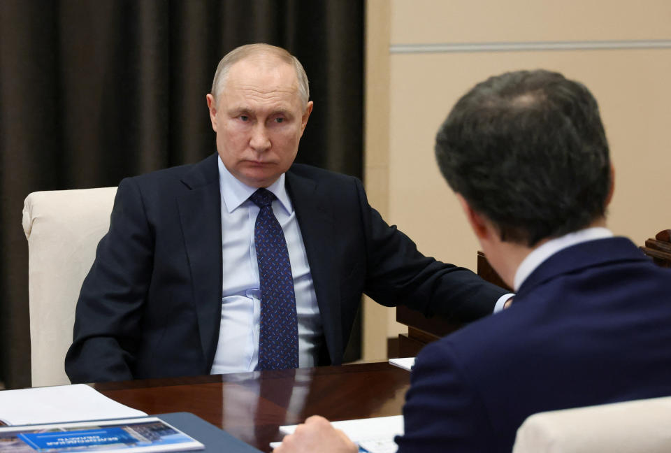 Russian President Vladimir Putin attends a meeting with Belgorod region governor Vyacheslav Gladkov at the Novo-Ogaryovo state residence outside Moscow, Russia January 24, 2023. Sputnik/Mikhail Klimentyev/Kremlin via REUTERS ATTENTION EDITORS - THIS IMAGE WAS PROVIDED BY A THIRD PARTY.