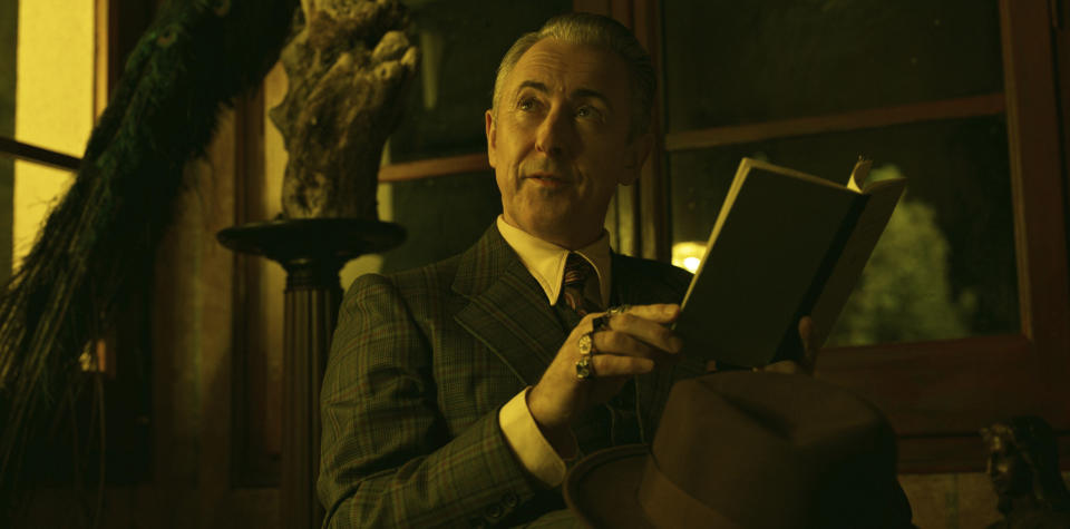 This image released by Open Road Films shows Alan Cumming in a scene from "Marlowe." (Open Road Films via AP)