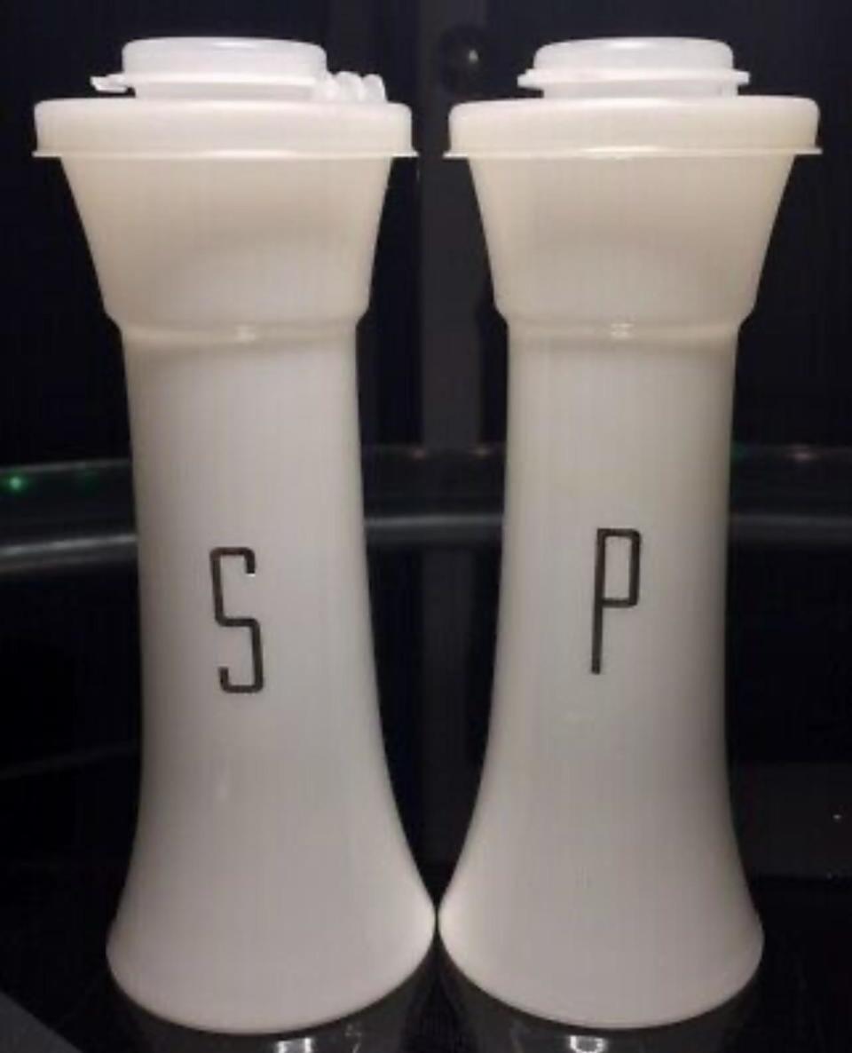 Long, plain, plastic "S" and "P" shakers