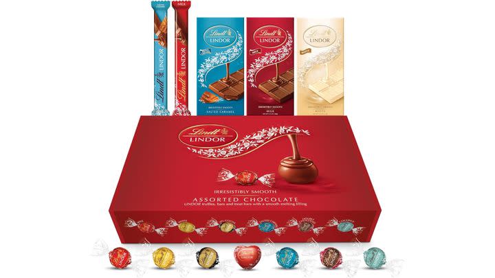 ...and 29% off this huge Lindt Lindor gift hamper that might just end up being a present for myself.