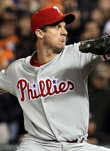 Roy Oswalt's inning of relief pitching for the Phillies smacked of desperation