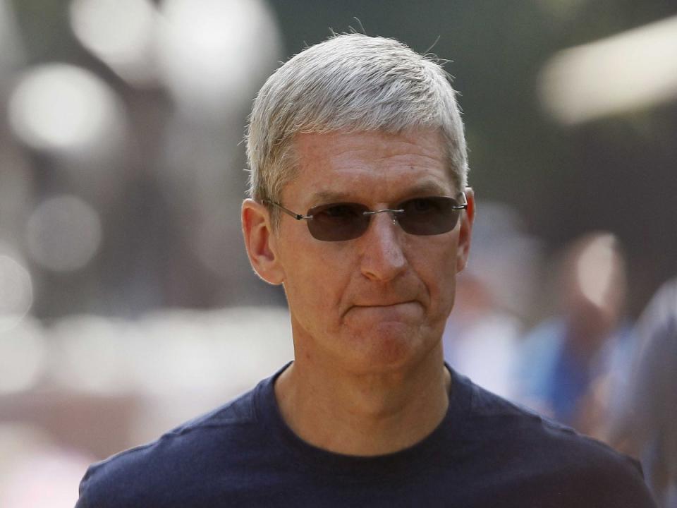 Tim Cook in shades