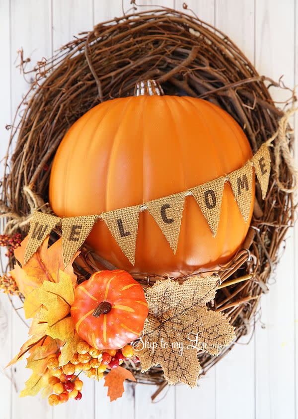 Welcome Pumpkin Wreath