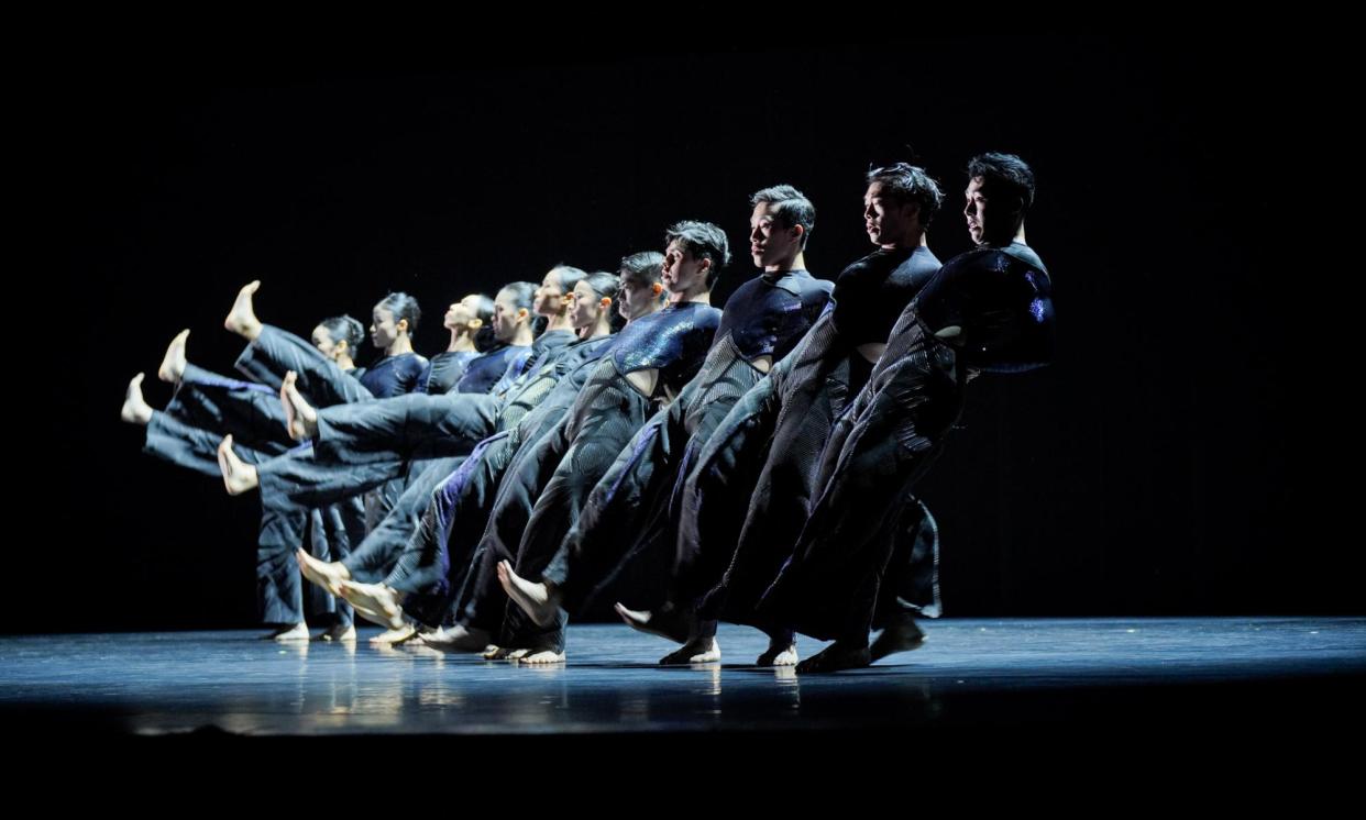 <span>Visual intrigue … Waves by Cloud Gate.</span><span>Photograph: Courtesy La Biennale di Venezia / Andrea Avezzù</span>