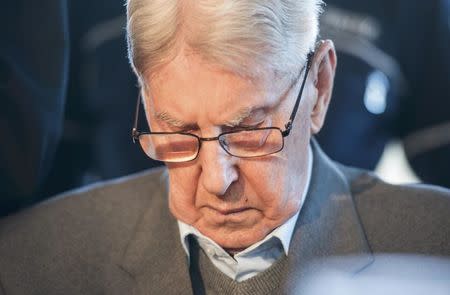 Defendant Reinhold Hanning, a 94-year-old former guard at Auschwitz death camp, arrives for the continuation of his trial in Detmold, Germany, April 29, 2016. REUTERS/Bernd Thissen/Pool