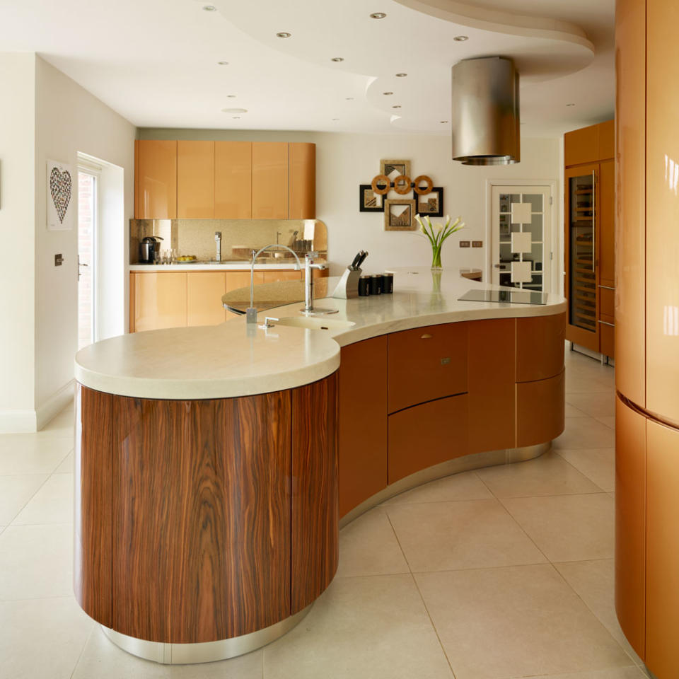 Are kitchen islands outdated?