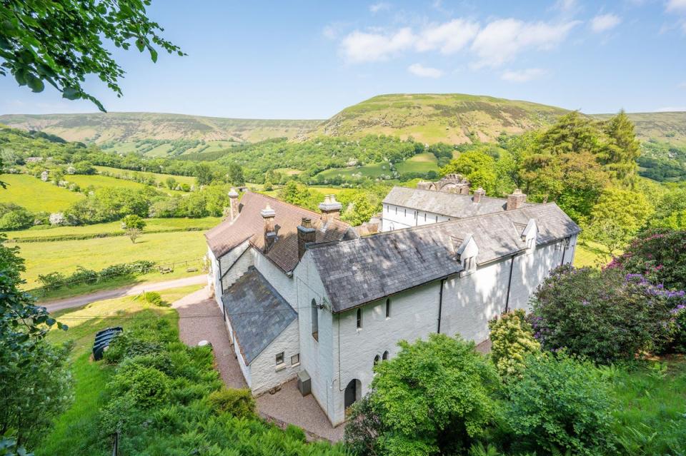 Capel-Y-Ffin was built in 1870 (Fine & Country)