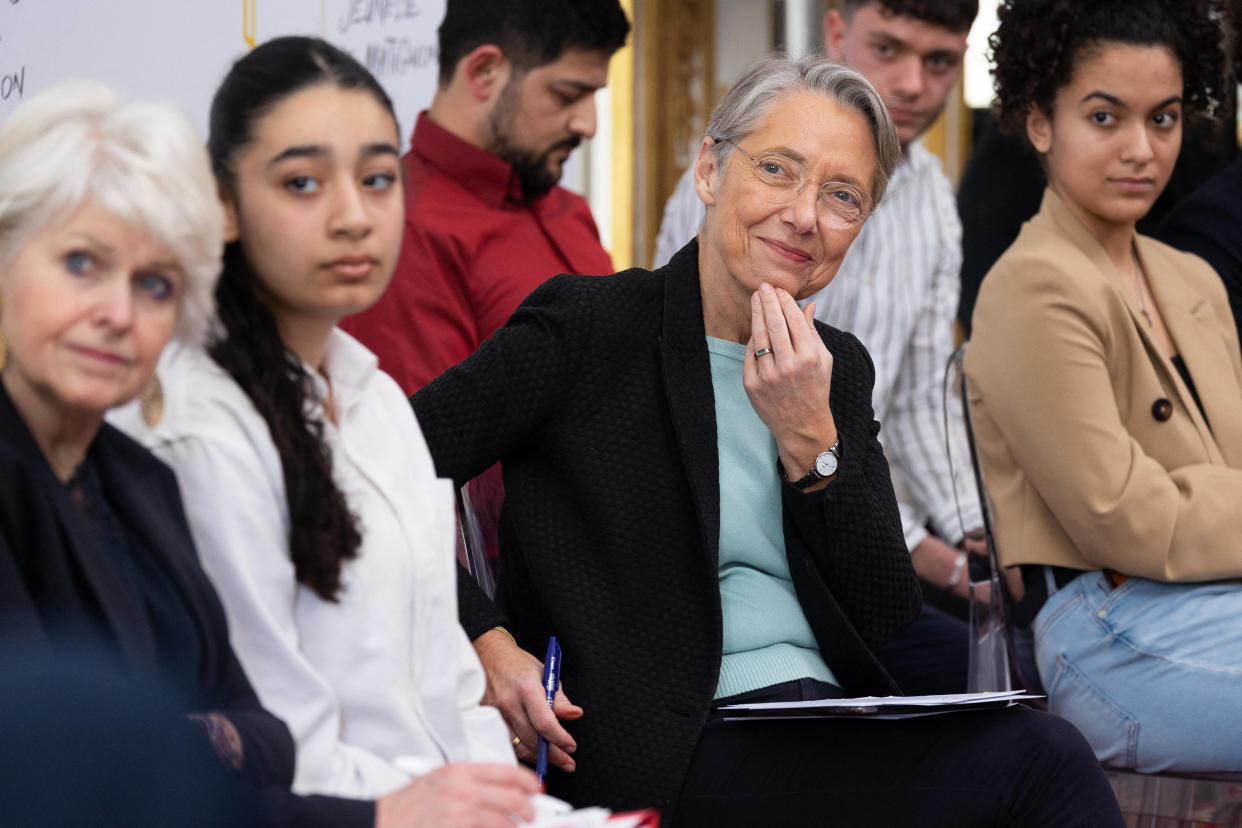 Élisabeth Borne, ici assistant à la 4e rencontre avec les jeunes de Matignon dans le cadre du Conseil national de la Refondation, à Paris, le 18 mars 2023.