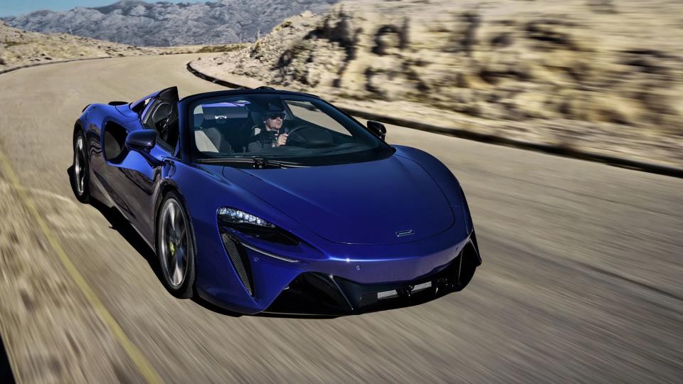 McLaren Automotive CEO Confirms Plans for SUV and Lightweight EV Supercar