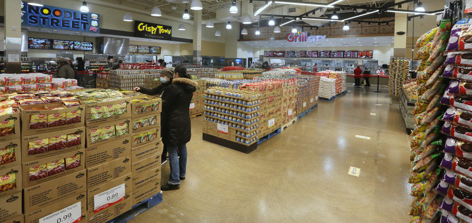 Toronto, ON- February 1  -   Seafood City opens a new location, the Filipino supermarket just opened a new location in Scarborough and the chain is known for its food court takeout options  in Toronto. February 1, 2021.            (Steve Russell/Toronto Star via Getty Images)