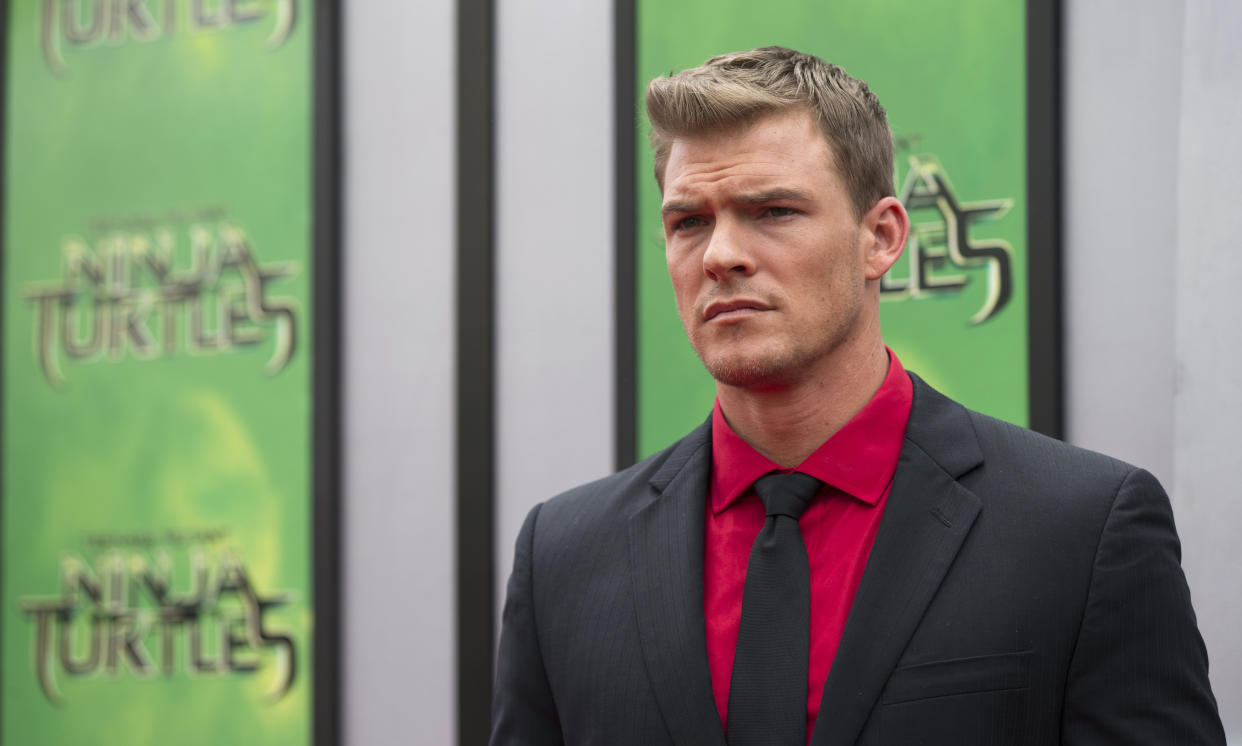 Cast member Alan Ritchson poses at the premiere of "Teenage Mutant Ninja Turtles" in Los Angeles, California August 3, 2014. The movie opens in the U.S. on August 8. REUTERS/Mario Anzuoni  (UNITED STATES - Tags: ENTERTAINMENT)