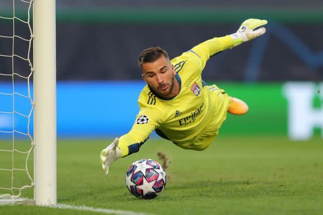 <p>Anthony Lopes sauve les siens sur une frappe munichoise.</p>