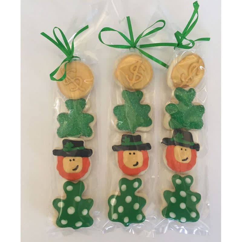 15) St. Patricks Day Sugar Cookies