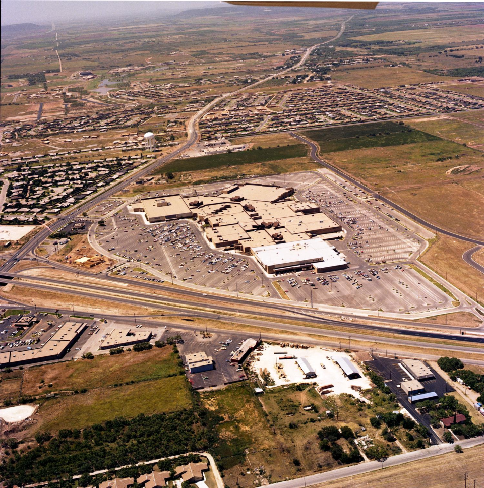 "An aerial photograph of the Mall of Abilene, located at the intersection of US 83/84 and Buffalo Gap Road in Abilene, Texas. The photo was taken by Abilene photographer Don Hutcheson," according to The Portal to Texas History.